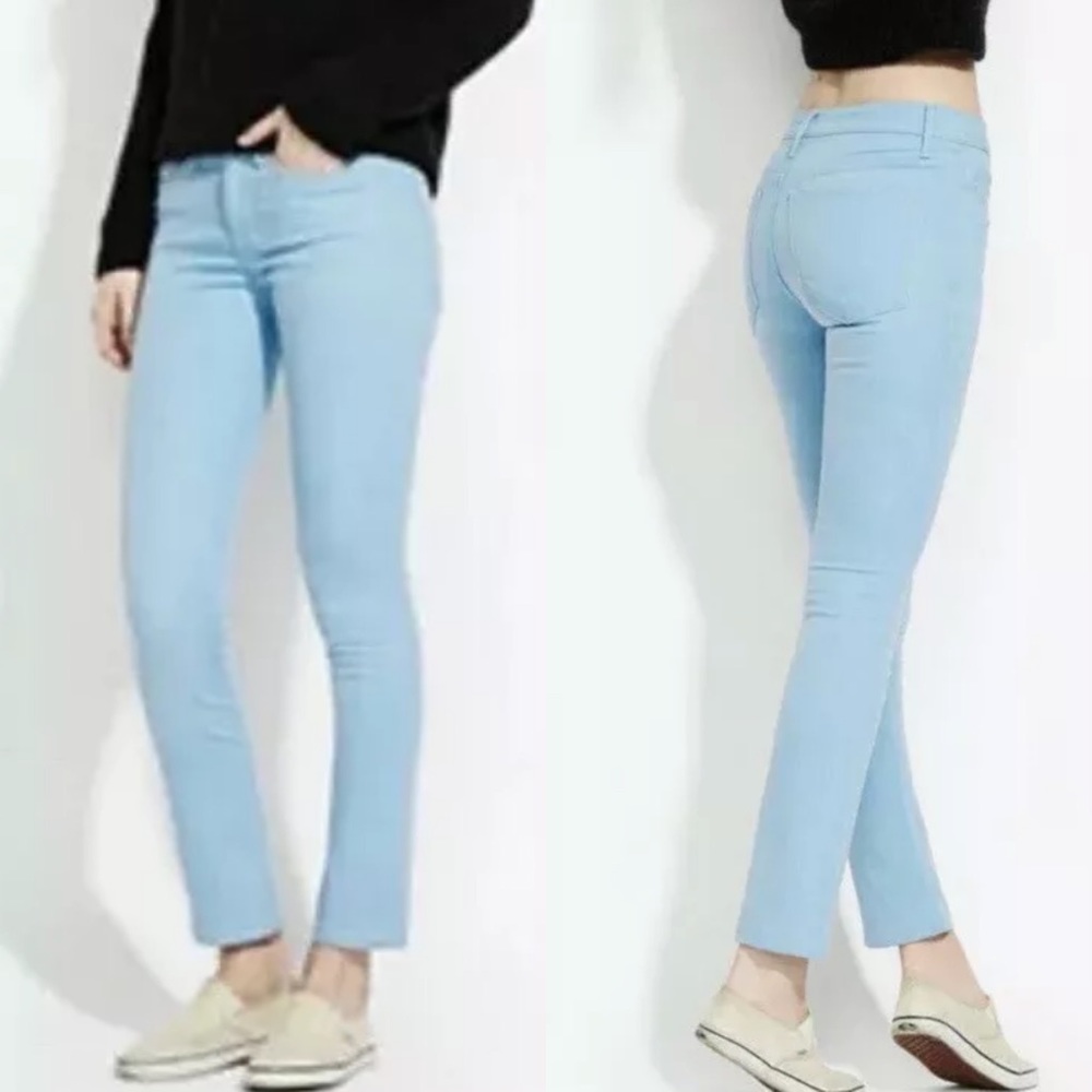 NWOT AYR Ciggy Lightwash Jeans